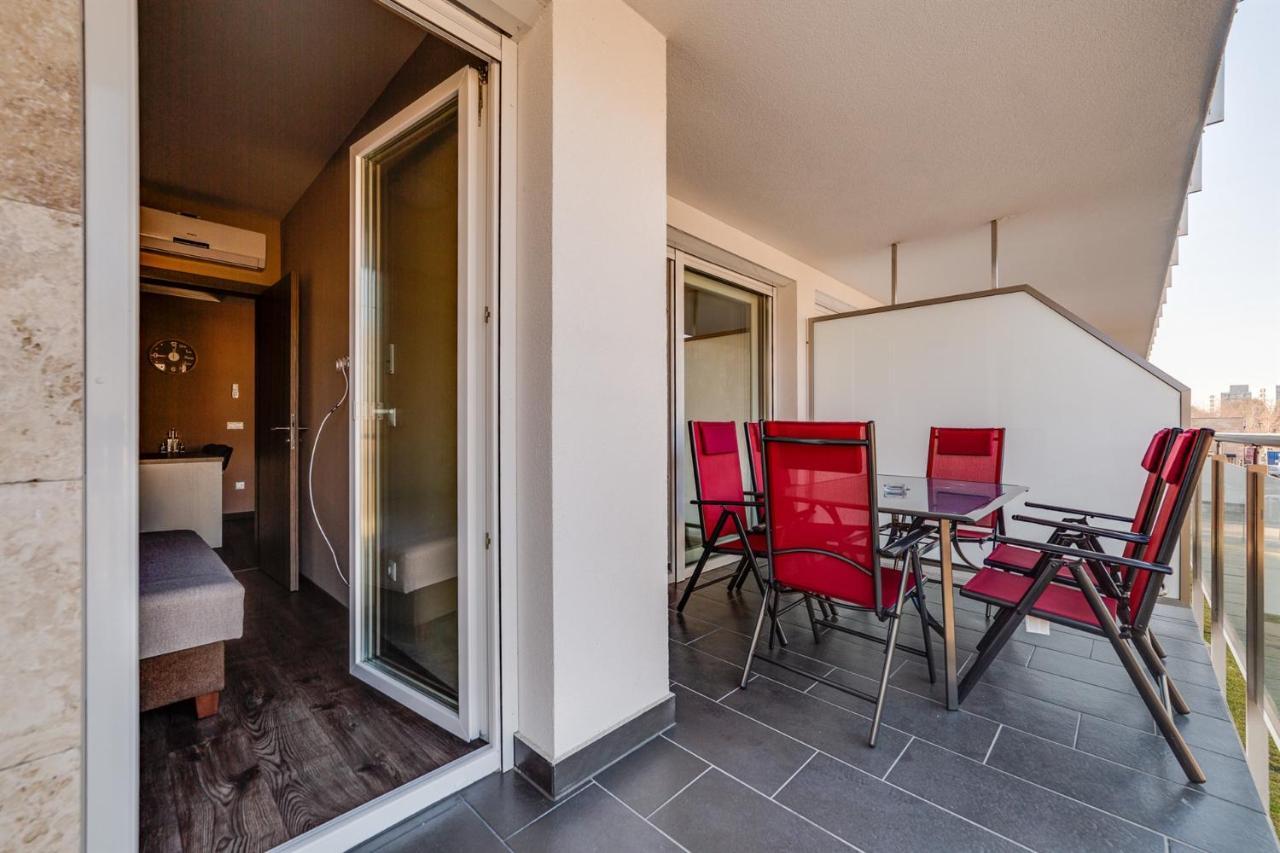 Forest Foeldvar Apartmanok By Bltn Balatonföldvár Zewnętrze zdjęcie
