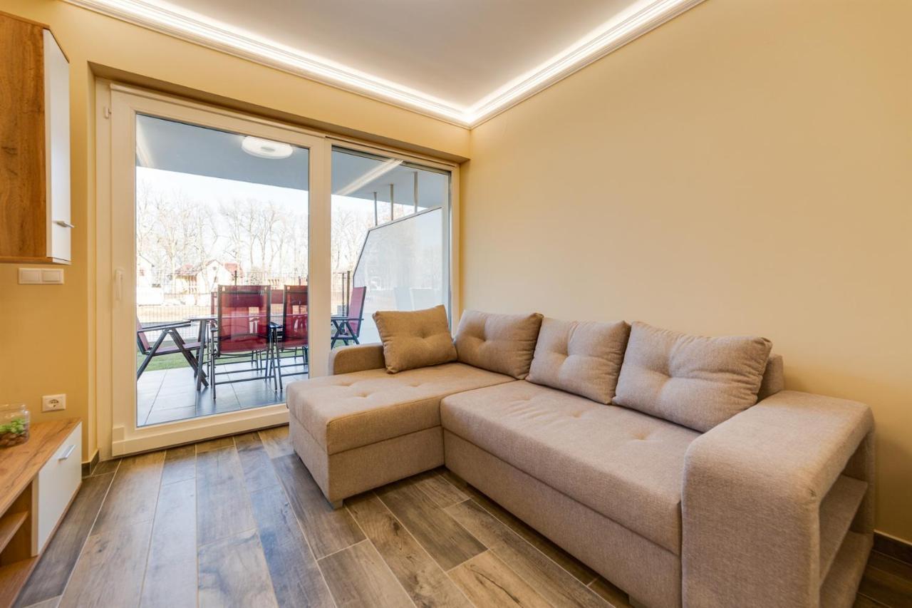 Forest Foeldvar Apartmanok By Bltn Balatonföldvár Zewnętrze zdjęcie