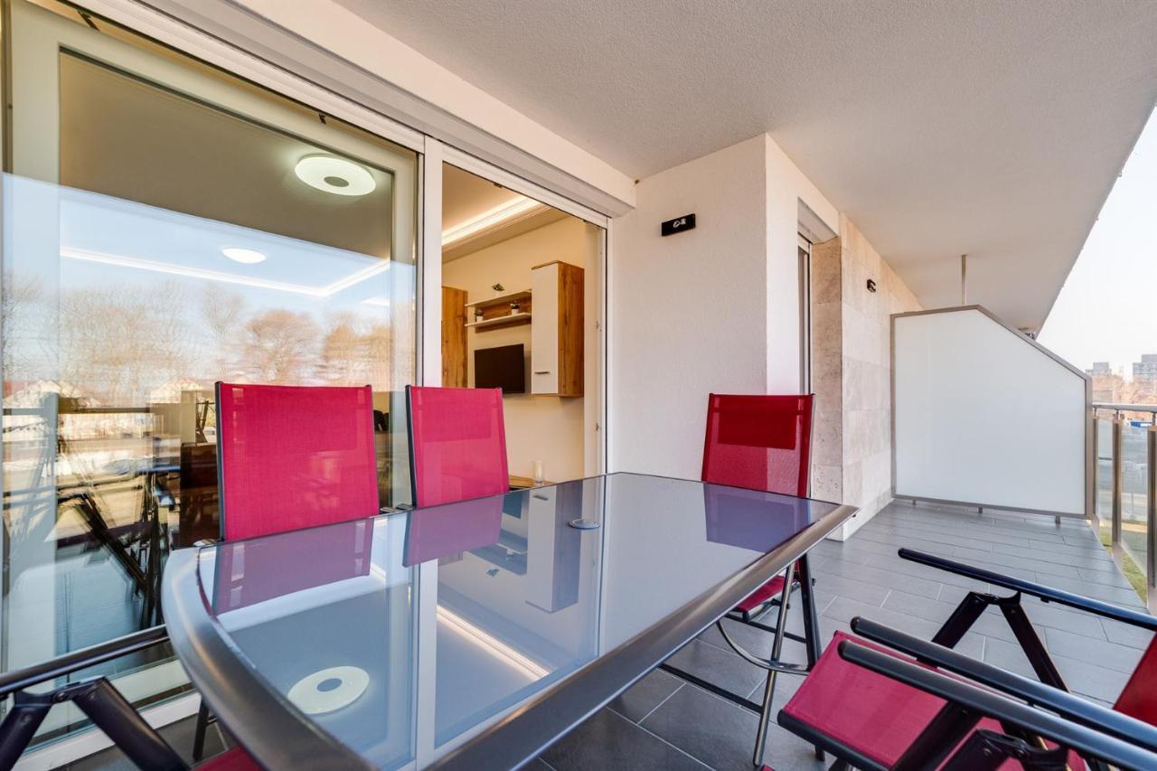 Forest Foeldvar Apartmanok By Bltn Balatonföldvár Zewnętrze zdjęcie