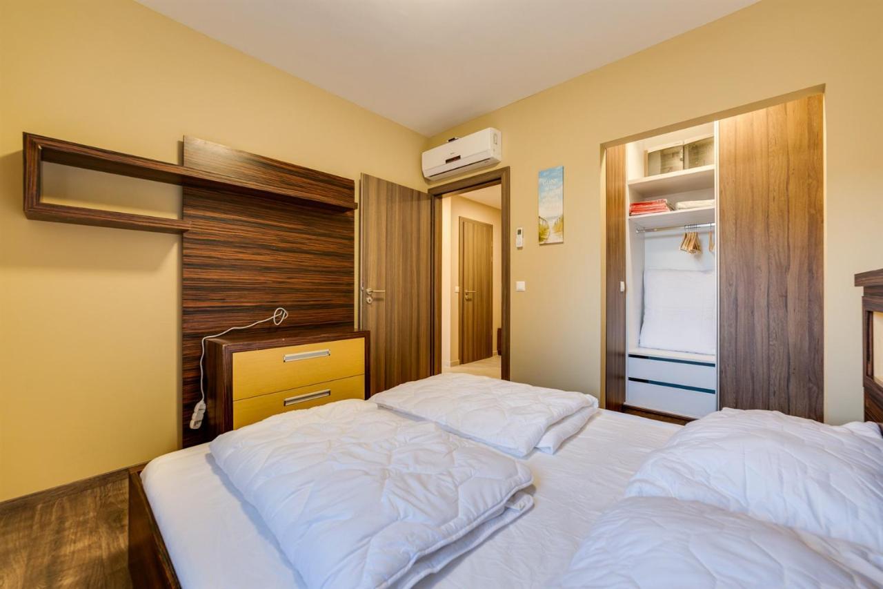 Forest Foeldvar Apartmanok By Bltn Balatonföldvár Zewnętrze zdjęcie