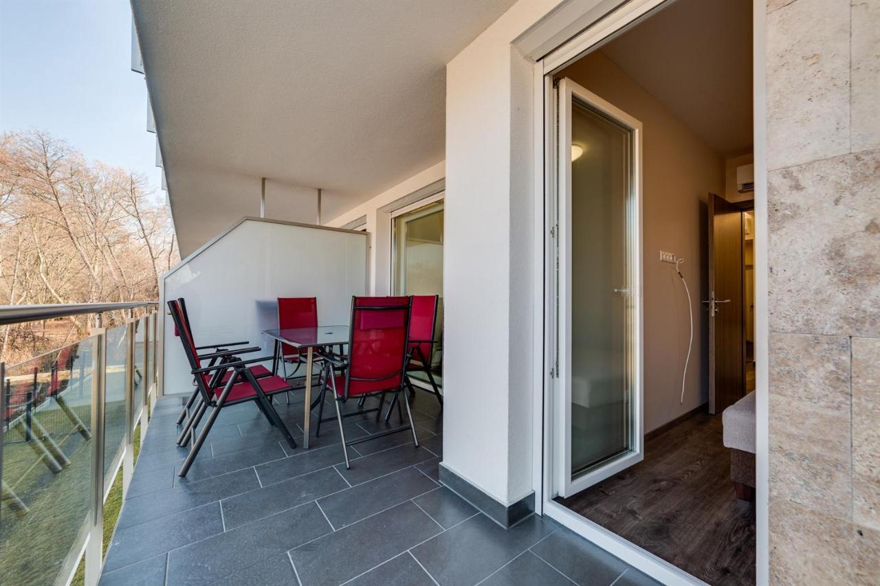 Forest Foeldvar Apartmanok By Bltn Balatonföldvár Zewnętrze zdjęcie