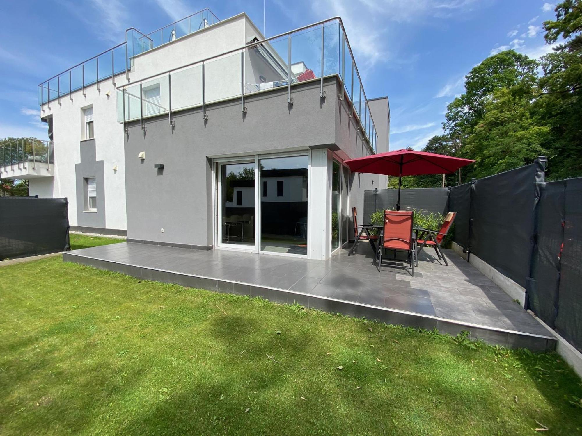 Forest Foeldvar Apartmanok By Bltn Balatonföldvár Zewnętrze zdjęcie